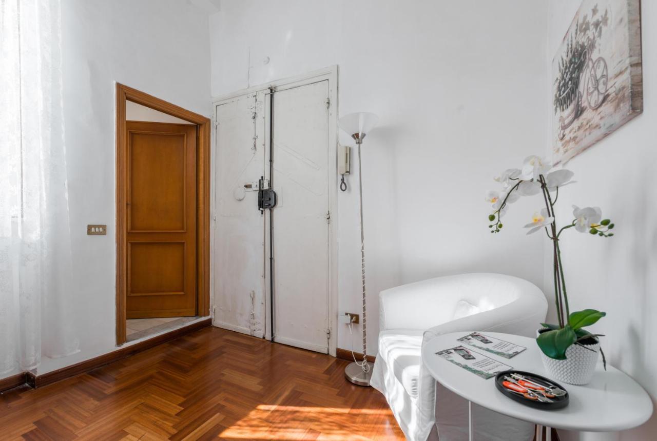Appartamento vicolo delle Grotte Roma Esterno foto